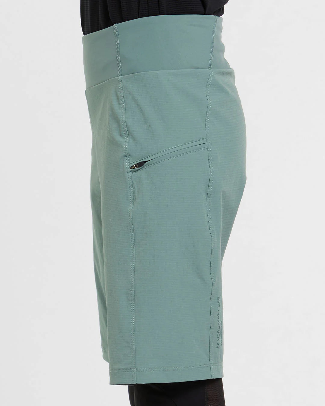 מכנס רכיבה קצר נשים Trail | Envy