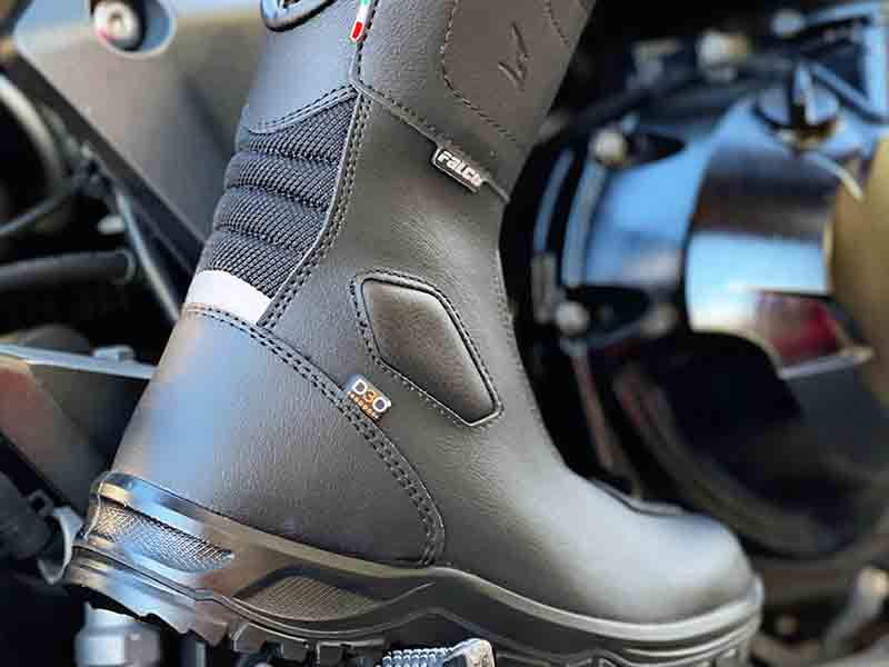 מגף אדוונצ'ר Liberty 3 מבית Falco שחור