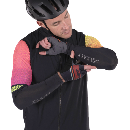 שרוולי ידיים לרכיבה מבית LEATT