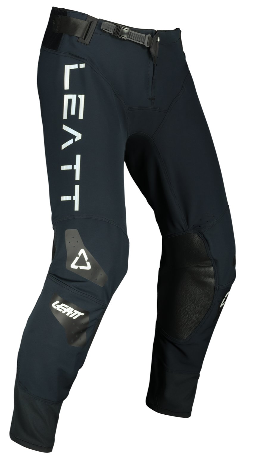 מכנס רכיבה 5.5 Black V22 - Leatt