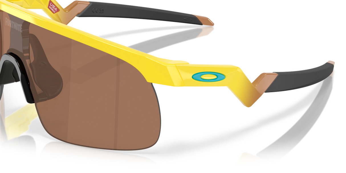Oakley X Fortnite™ Peely Resistor (Youth Fit) prizm tungsten Lenses,  yellow Frame