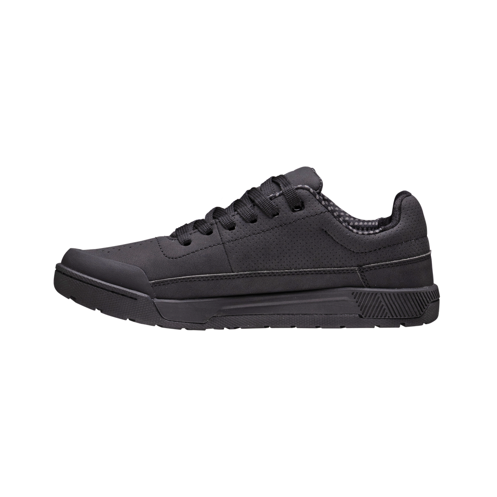 נעלי רכיבה 2.0 Flat Blk V26