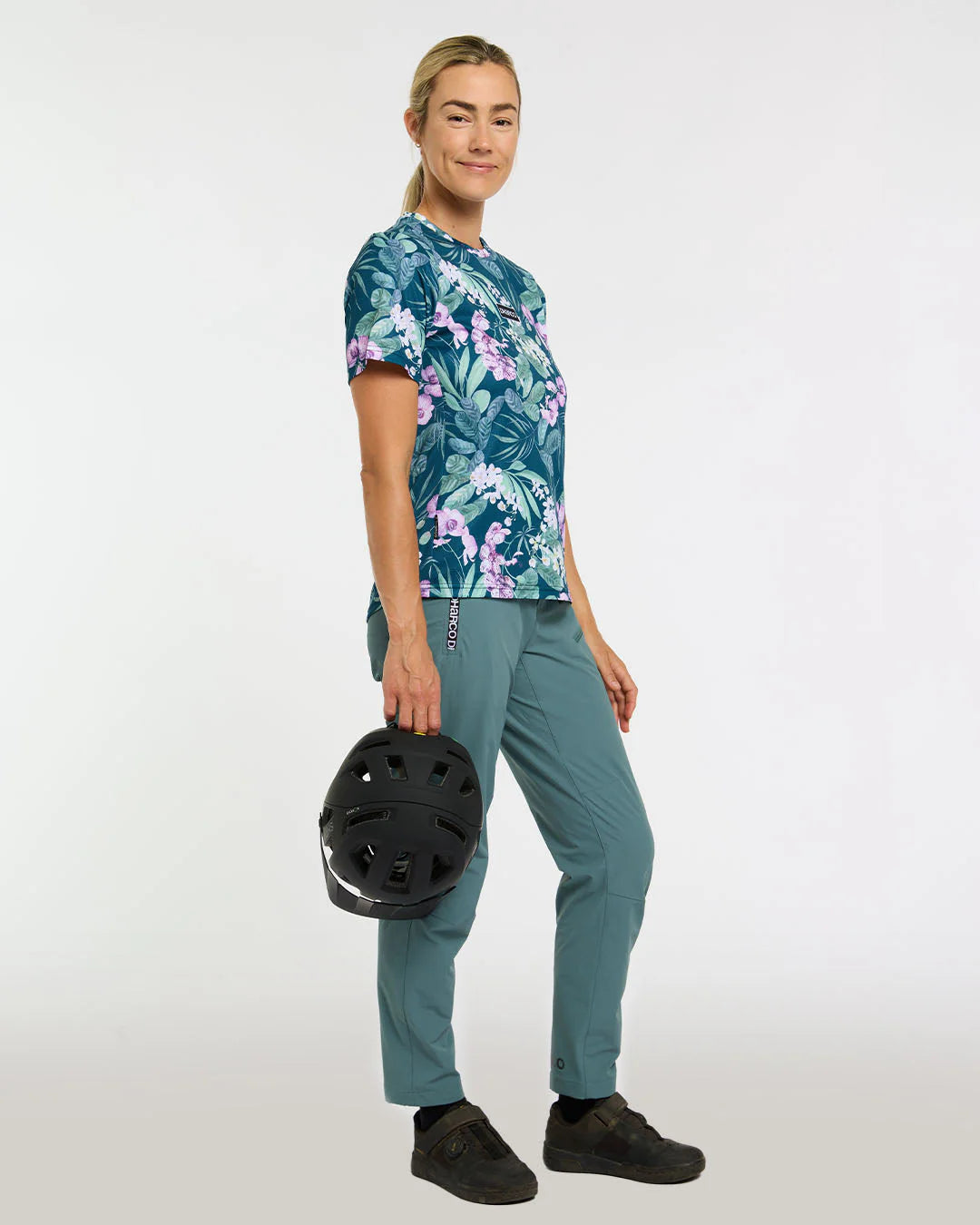 מכנס רכיבה ארוך נשים Ather | Envy - DHaRCO