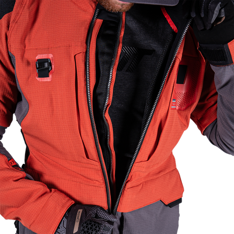 מעיל אדוונצ'ר Rally 5.5 Burn