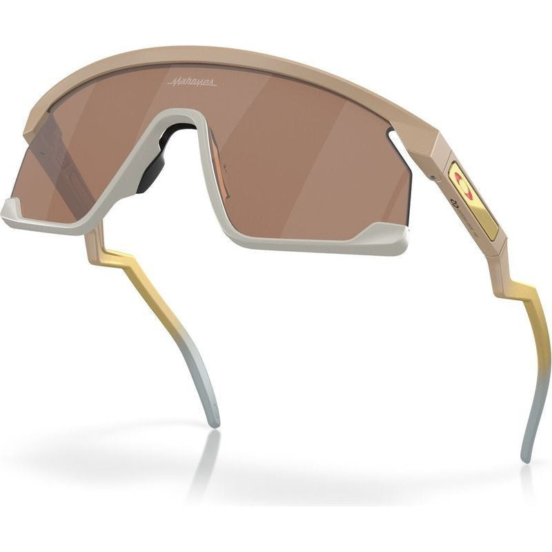 Oakley BXTR Prizm Tungsten Lenses, Patrick Mahomes Matte Terrain Tan Frame