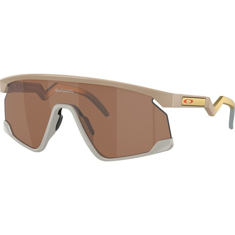 Oakley BXTR Prizm Tungsten Lenses, Patrick Mahomes Matte Terrain Tan Frame
