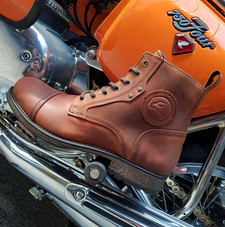 מגף רכיבה קלאסי Kaspar מבית Falco חום