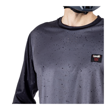 חולצת רכיבה קצרה גברים MTB Enduro 3.0 Graphite V25