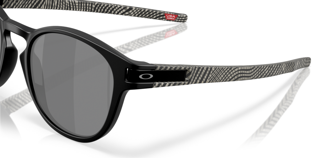 Oakley Latch Prizm Black Lenses, Matte Black Frame